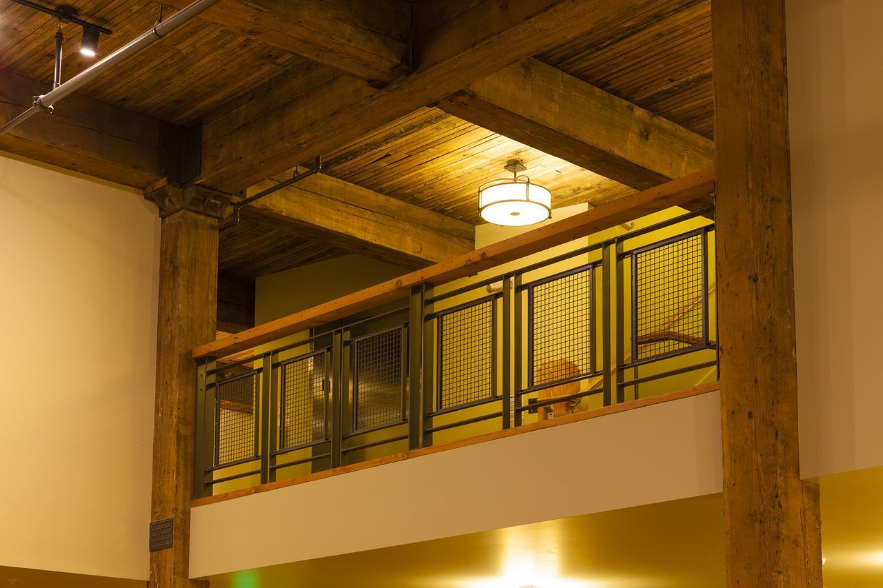 Inn At Lynden Экстерьер фото